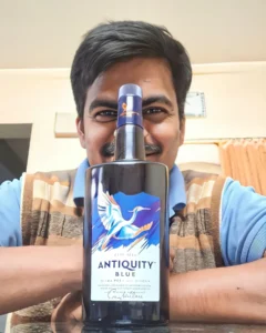 100 Pipers 750 Ml Rate Antiquity Blue Price