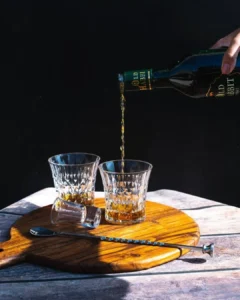 Old Habbit Whisky Price,
